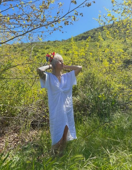 hottest young onlyfans sexy nude galleries