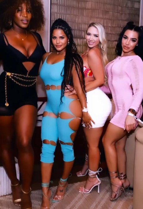 teen young onlyfans sexy naked img