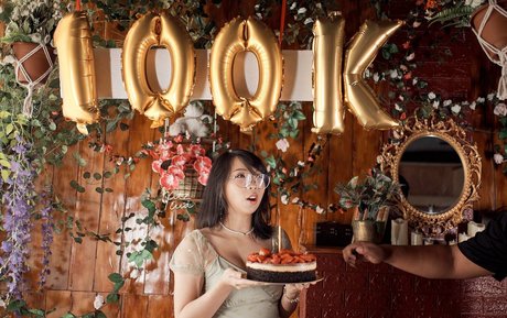 KitzCua pretty model photo