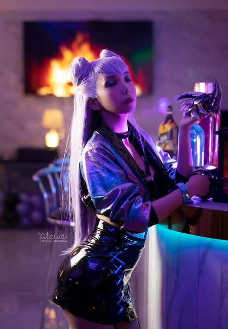 KitzCua star erotic pic