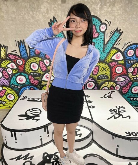 KitzCua pornstar naked gallery