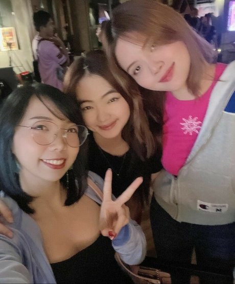 KitzCua perfect pornstar images