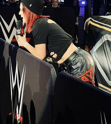 huge tits milf onlyfans art porn images