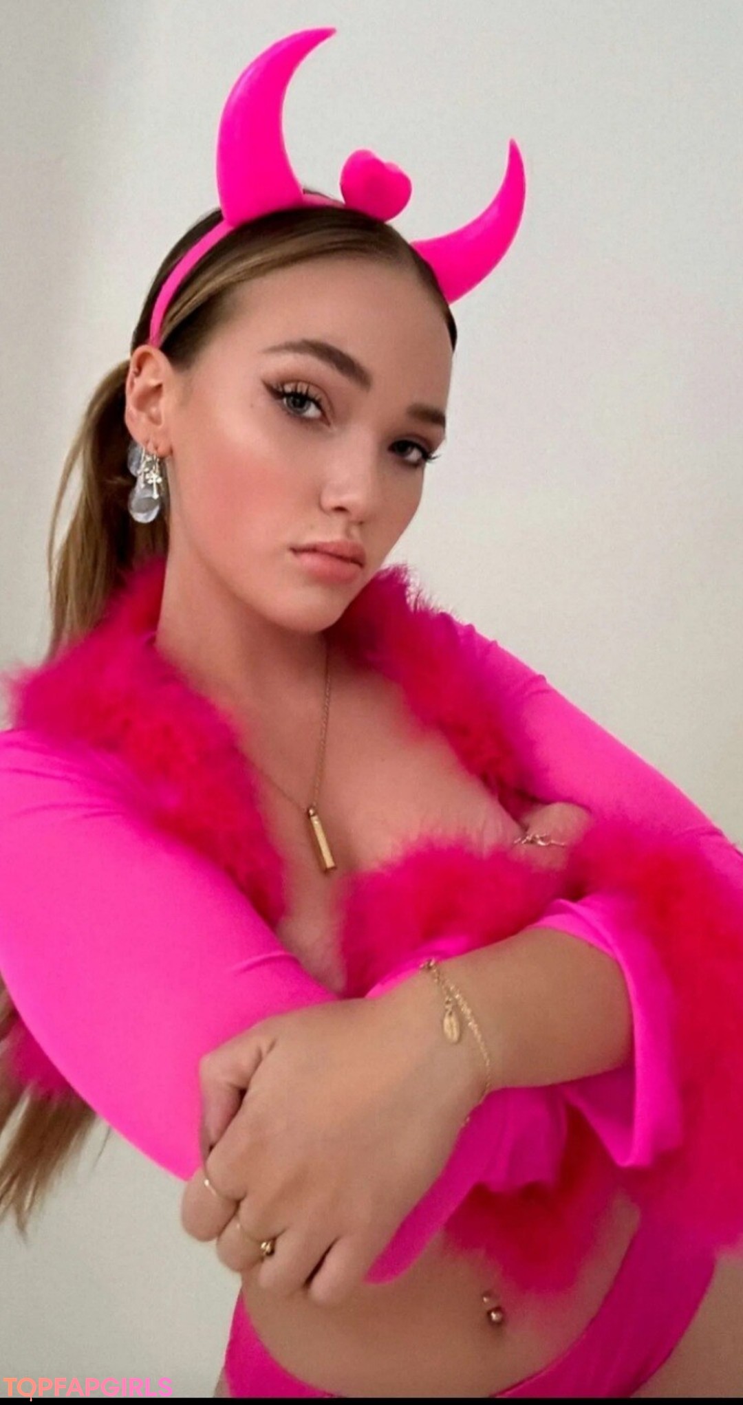 ebony pussy onlyfans nude archive