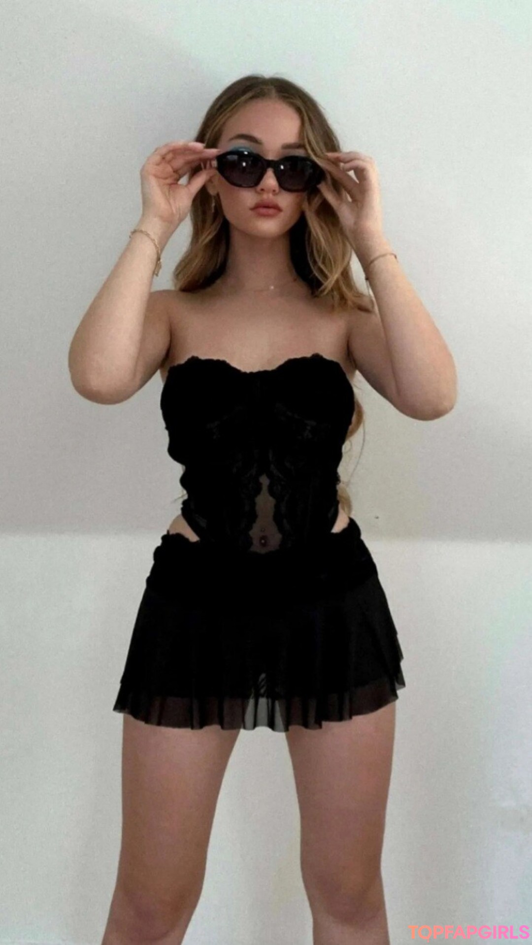 voyeur onlyfans sex archive