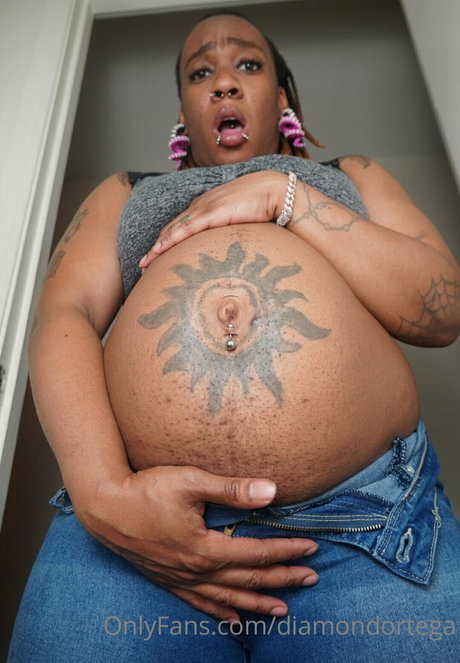 diamondortega erotic actress picture