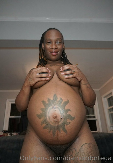 diamondortega sexy actress galleries