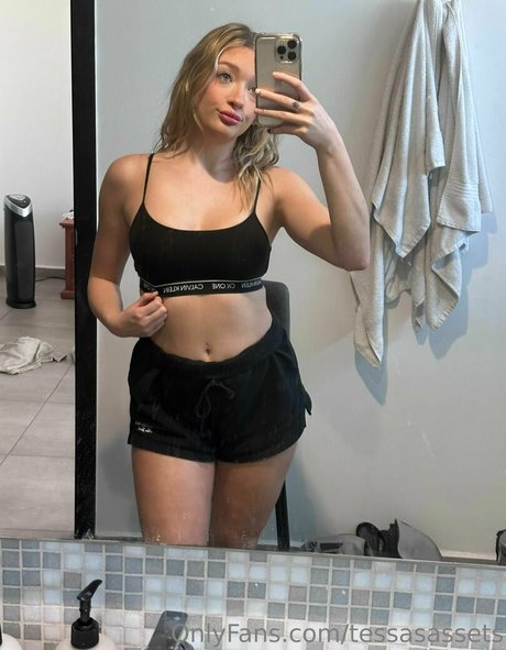 tessasassets nudes model pictures