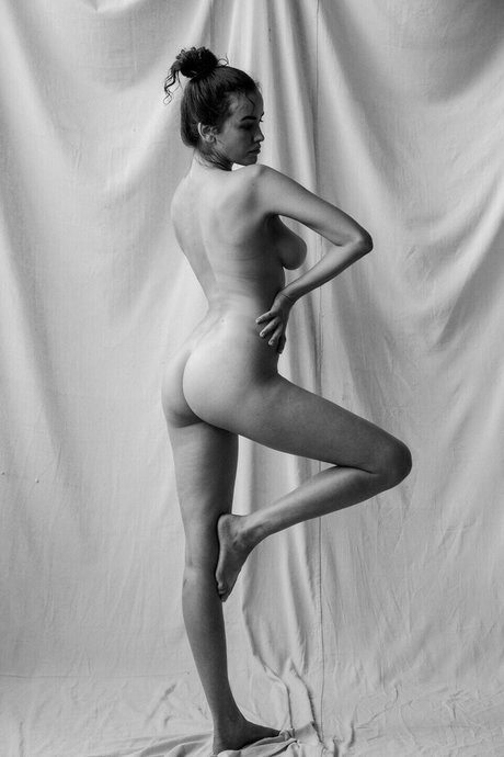 mature squirt onlyfans beautiful porn pic