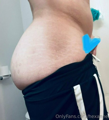 Hexanne nice star photo