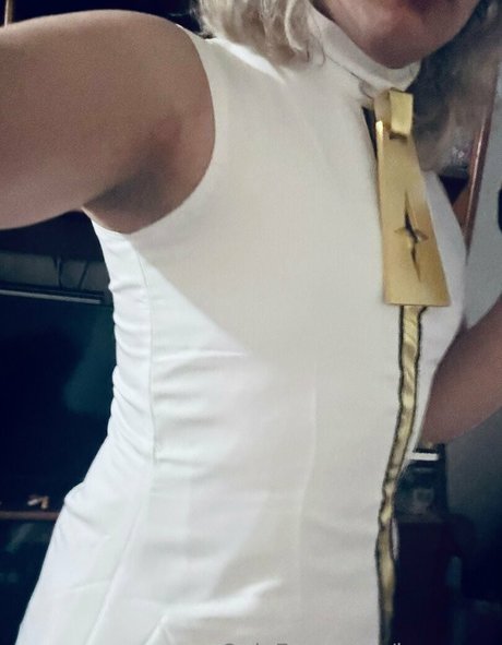 Hexanne sexy pornstar picture