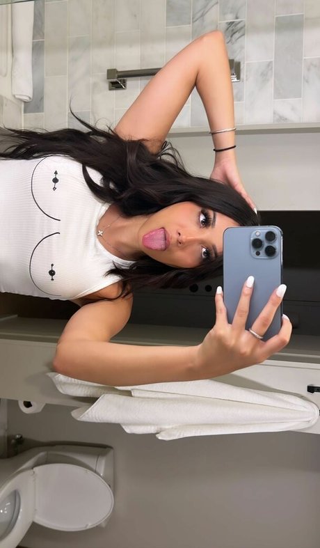 asian influencer onlyfans hot sexy galleries