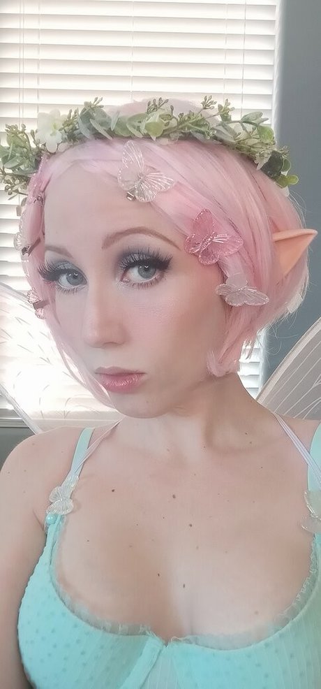 Ikuy model hd picture