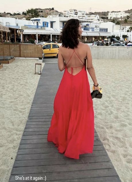 blonde shemale onlyfans free nude images