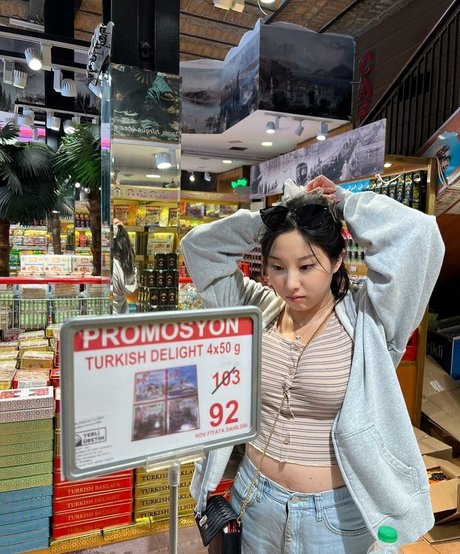 Starsmitten star naked picture