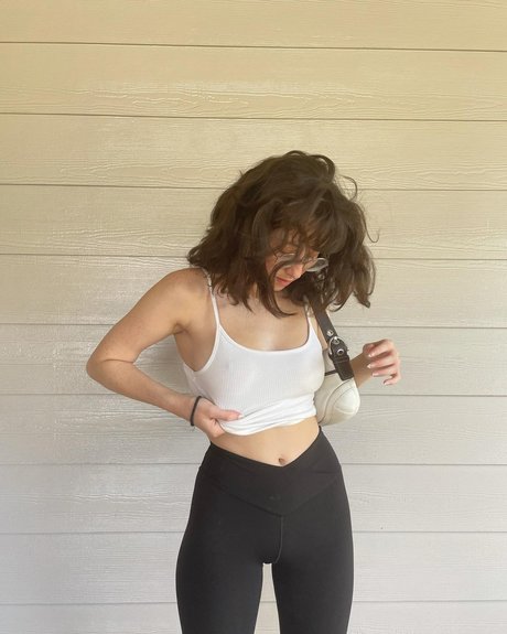 Anuhea Nihipali beautiful star img