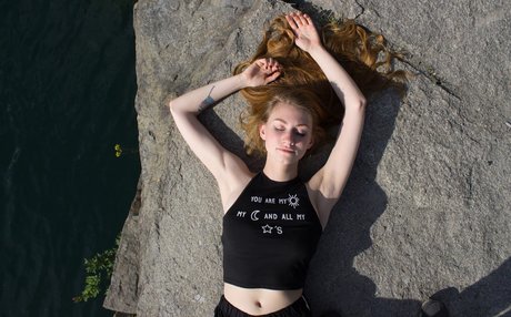 milf wife onlyfans pornographic picture