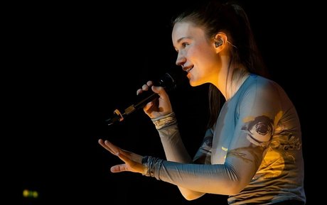 cum on glasses onlyfans art naked pics