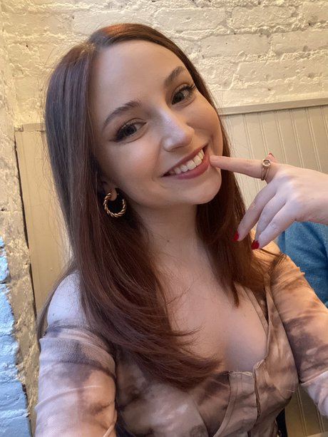 Ellie Schnitt star naked pictures