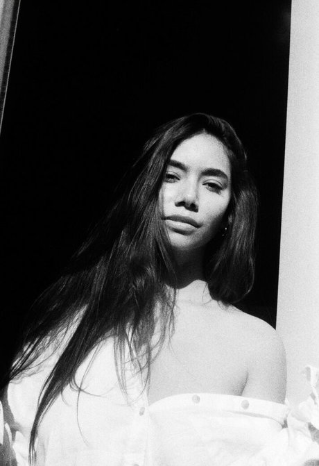 Desiree Flores pornstar free photo