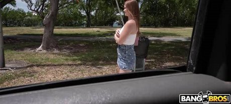 Mazy Myers star hot pictures