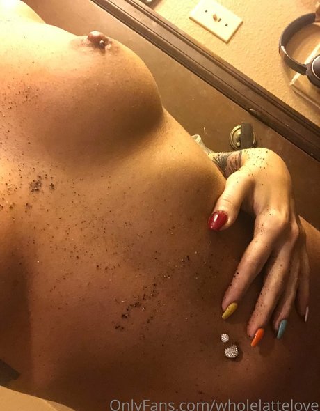 Alicia Costello star nude gallery