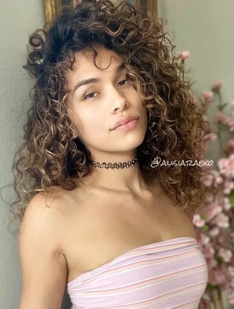 Alisia Rae perfect model img