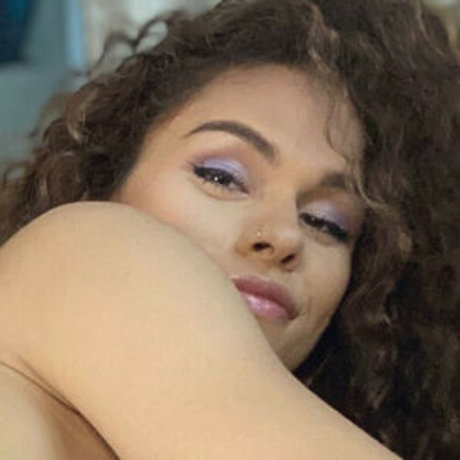 naked milf onlyfans nudes image