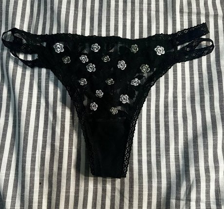 18 asian onlyfans beautiful porn photo