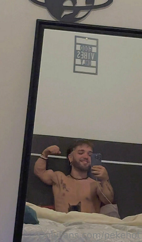 pekehottie pornstar hot images