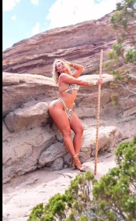 Nikkita Lyons star high quality img