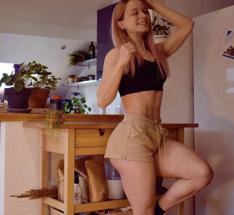 lips onlyfans beautiful xxx pictures