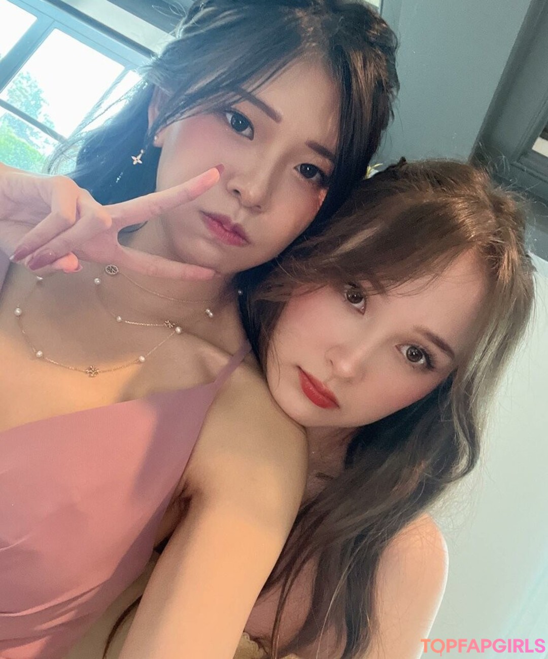 milf glasses onlyfans free sex gallery