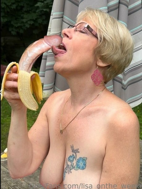 lisa onthe weekend star pornographic pictures