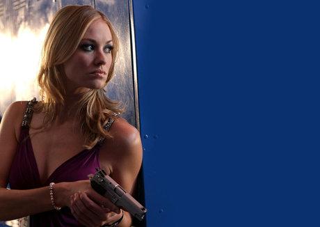 Yvonne Strahovski star pretty img