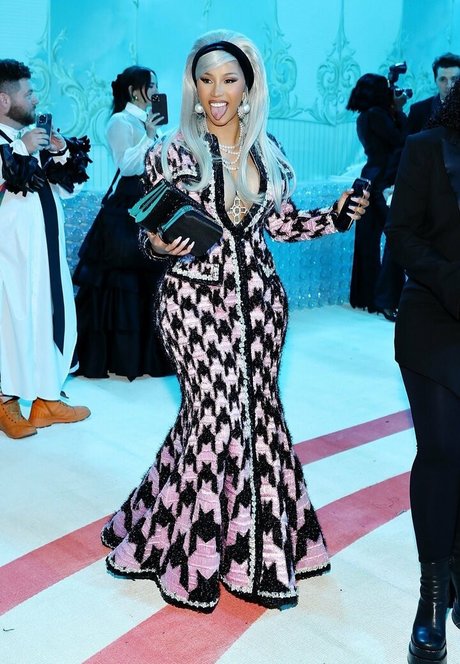 shemale creampie onlyfans free nude galleries