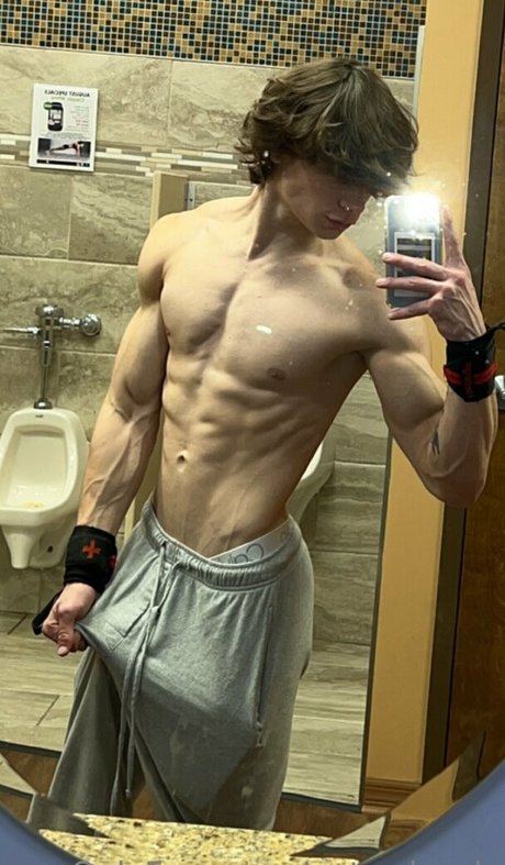 nate shreds star sexy picture