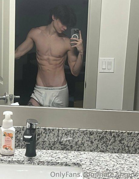 nate shreds star nude pictures