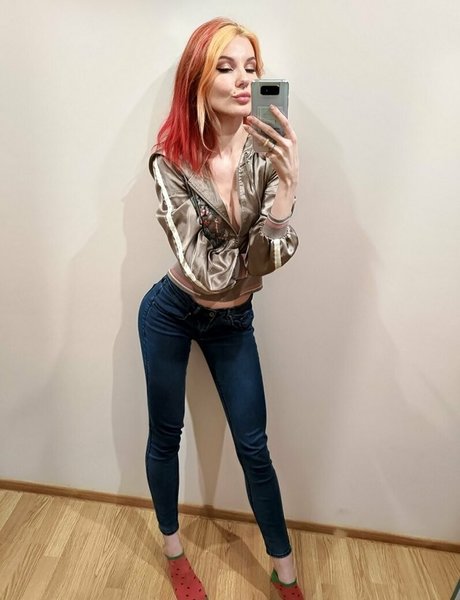 lida bond star sex picture