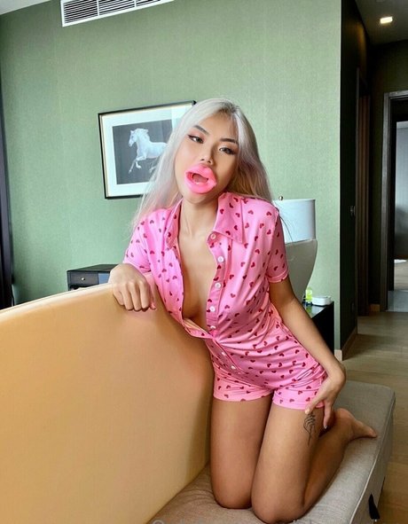 blondasian nude actress image