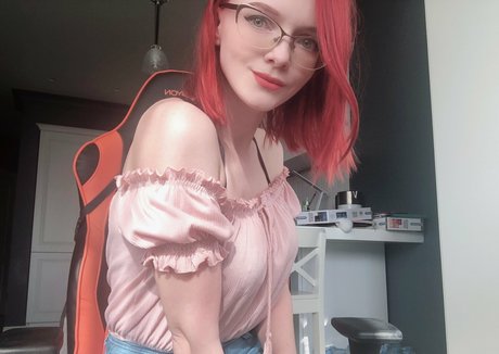 evenink free model hot picture