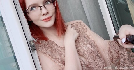 evenink free naked pornstar picture