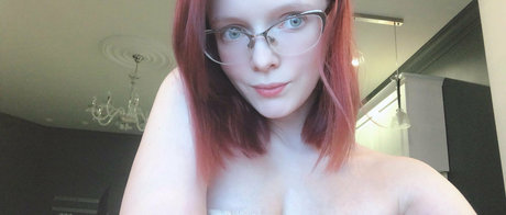 evenink free exclusive actress picture