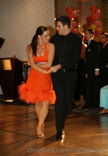 craydrienne pornographic model pics