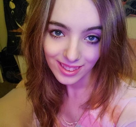 Lola Sparkz pretty star galleries