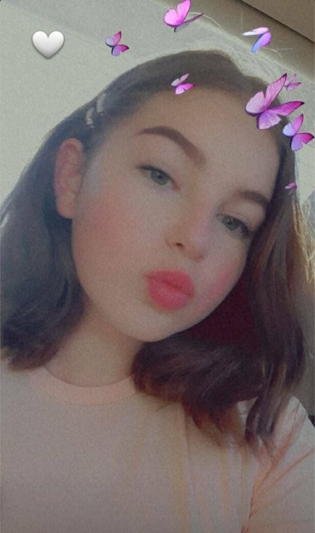 valya_ sexy actress pic