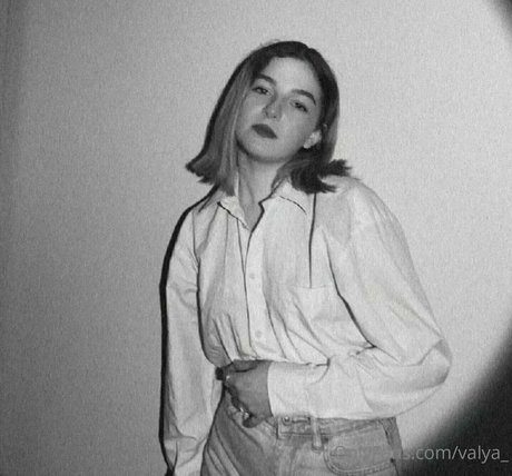 valya_ sexy pornstar gallery