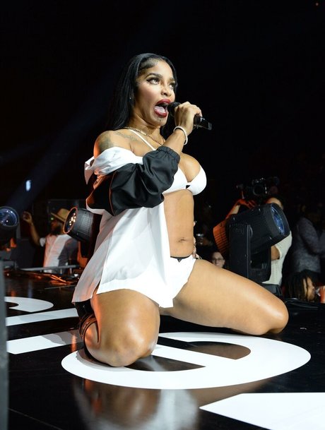 Joseline Hernandez model pretty gallery