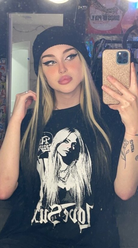 teen young onlyfans porno img