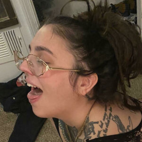 Dreadlust model porn pictures